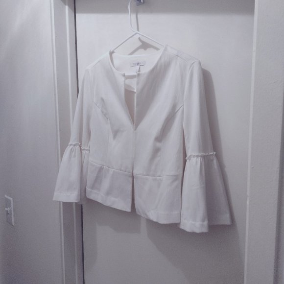 Rozali white bell sleeve peplum jacket, front hook size xs - Picture 1 of 4